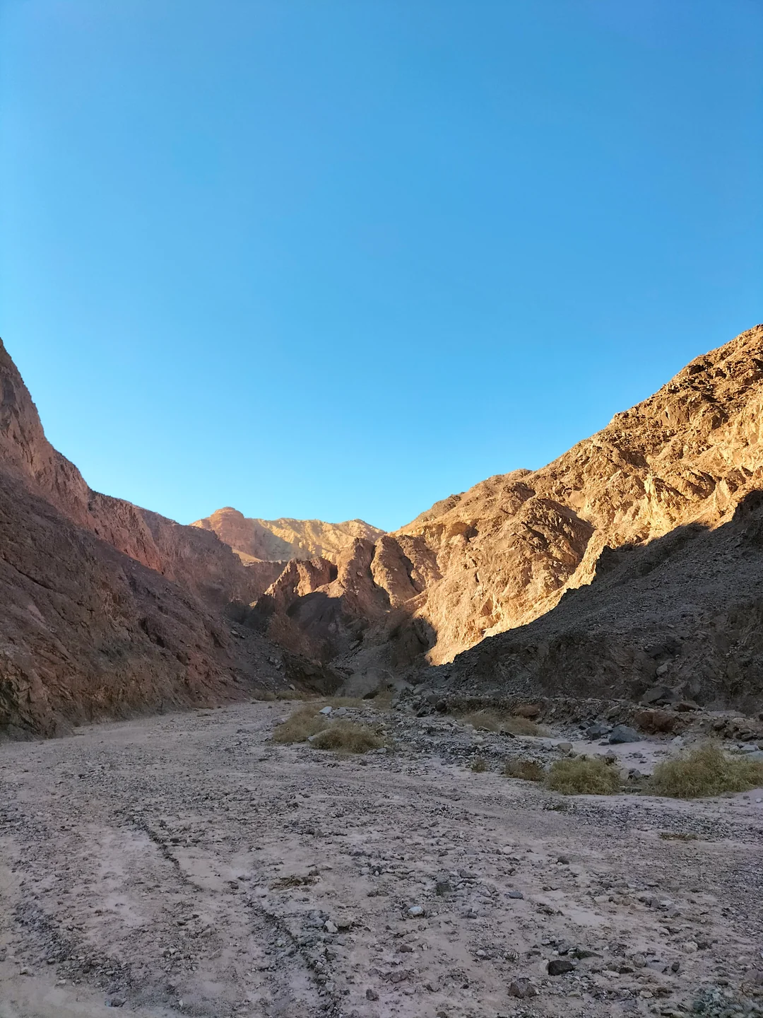 Al-Malha Canyon photo 1